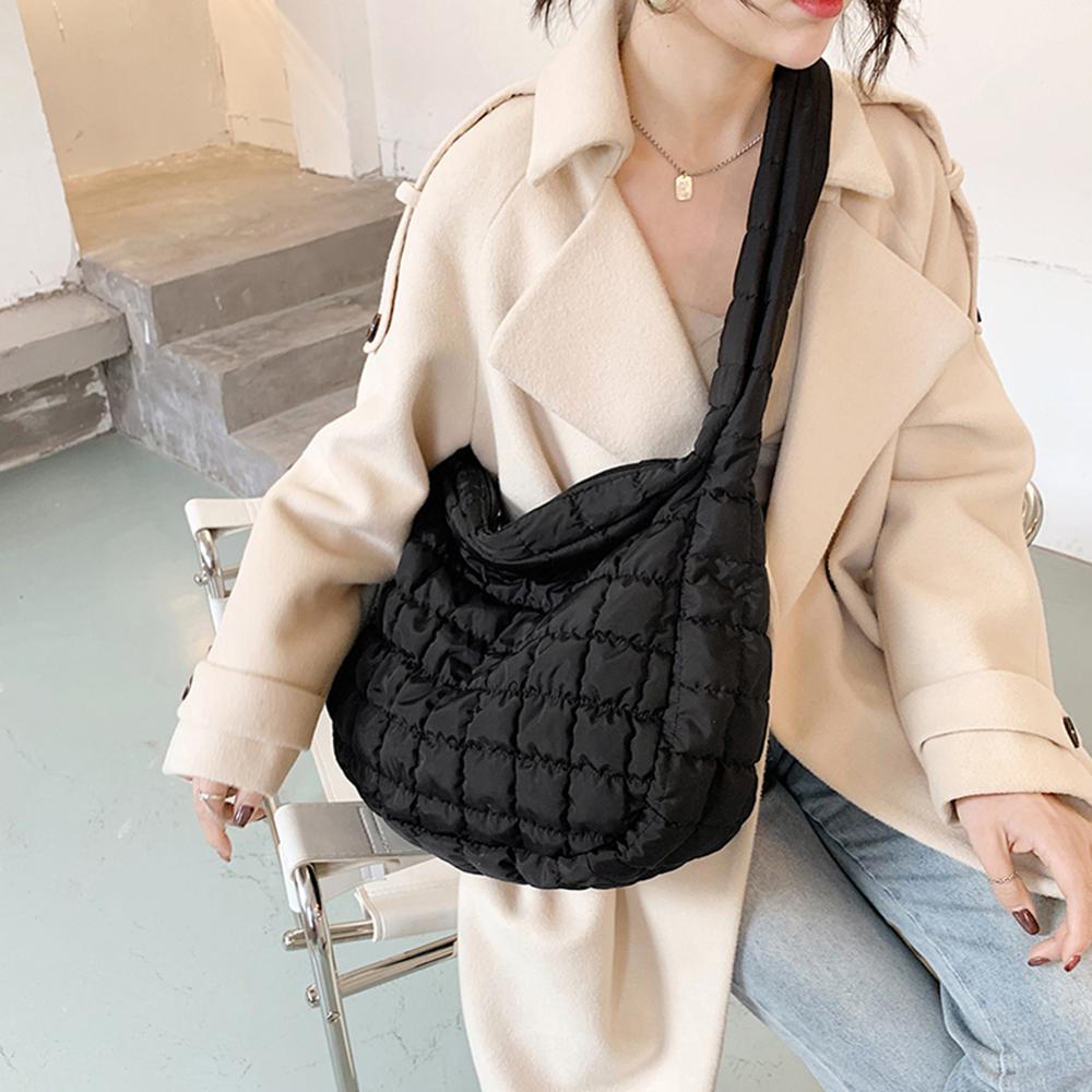 2022 Lattice Pattern Shoulder Bag