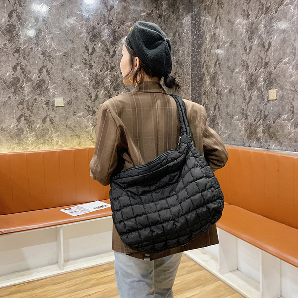 2022 Lattice Pattern Shoulder Bag