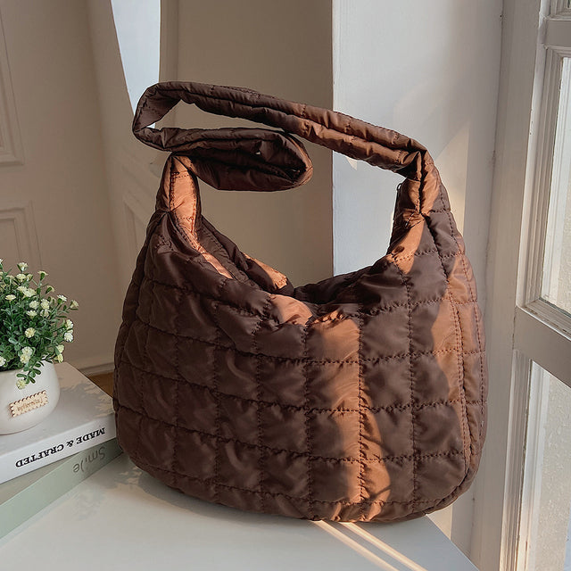 2022 Lattice Pattern Shoulder Bag