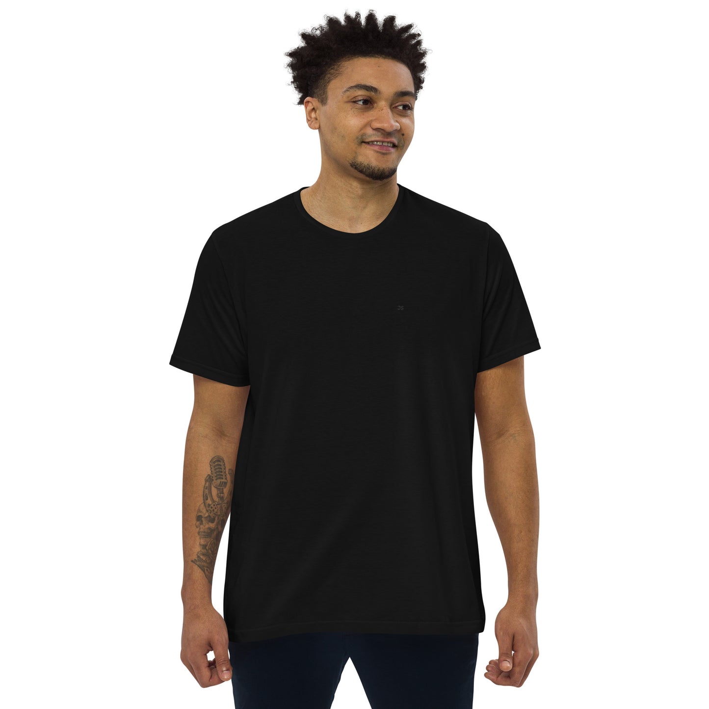 Men's fitted straight cut t-shirt