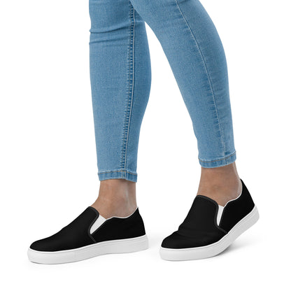 Women’s slip-on canvas shoes